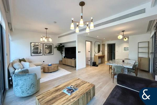 Upgraded | Green Belt Backing | Furnished